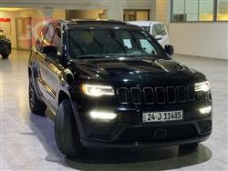 جیپ گراند شیرۆکی